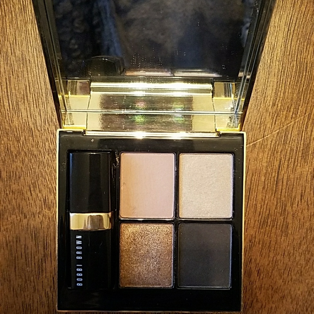 Bobbi Brown Party and Go Palette